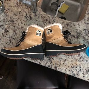 Sorel Women's Tivoli Ii Snow Boot *sold out*